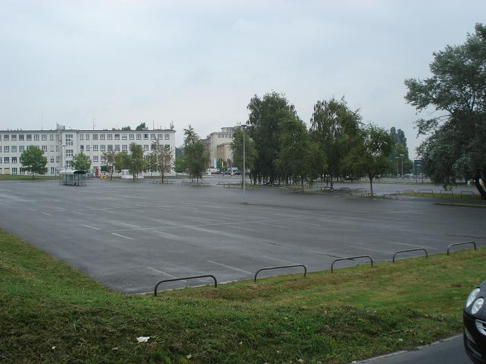 Platz für Strecke.jpg